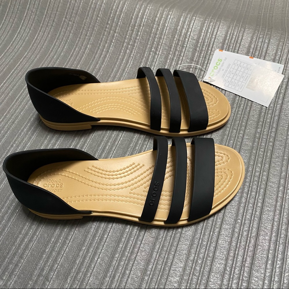 NWT Crocs Tulum Open Flat Sandal